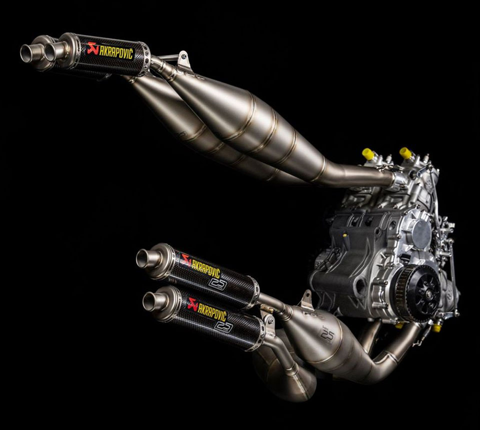 2020_Akrapovic Exhaust System