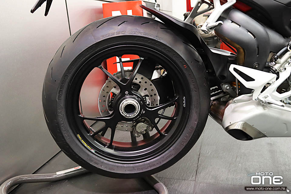 2020 Ducati Streetfighter V4S