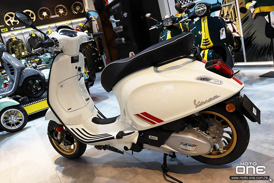 2020 Vespa Racing Sixties GTS HPE Sprint 150