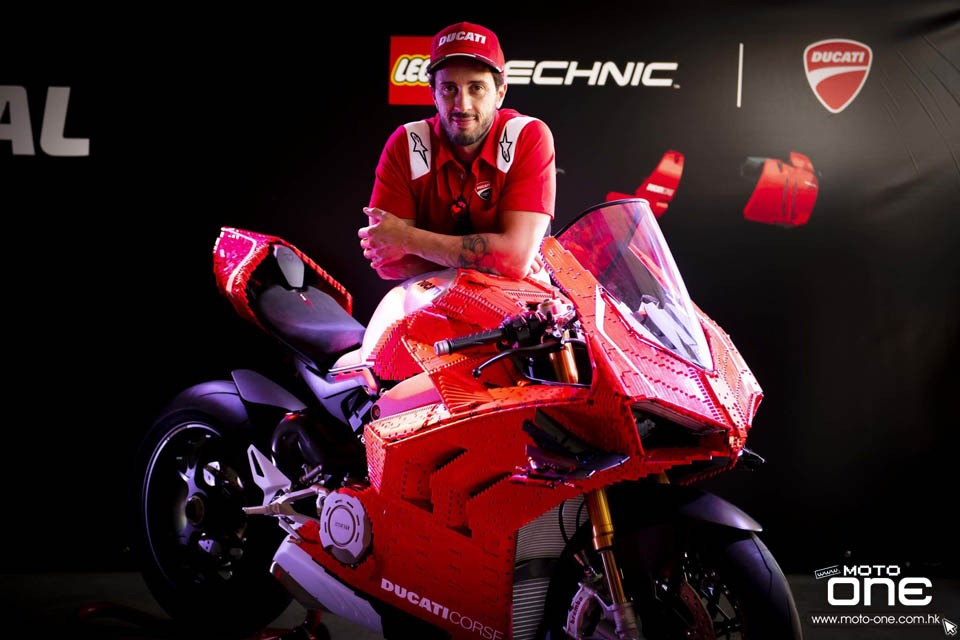 Ducati Panigale V4 R lego