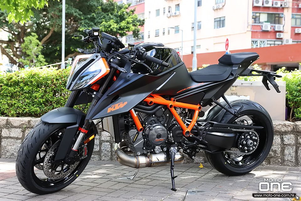 2020 KTM 1290 SUPER DUKE R