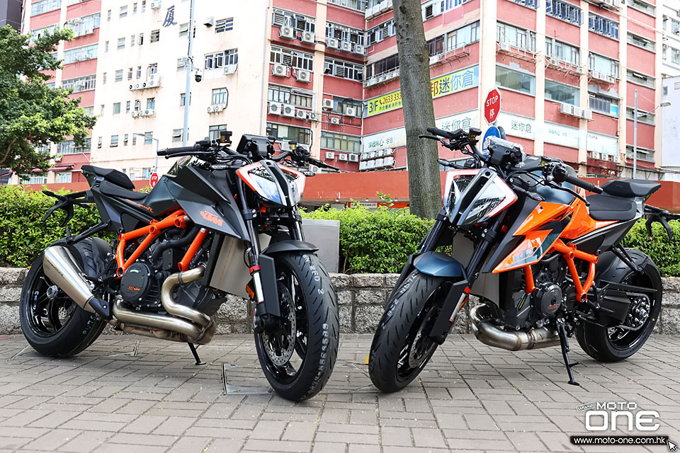 2020 KTM 1290 SUPER DUKE R