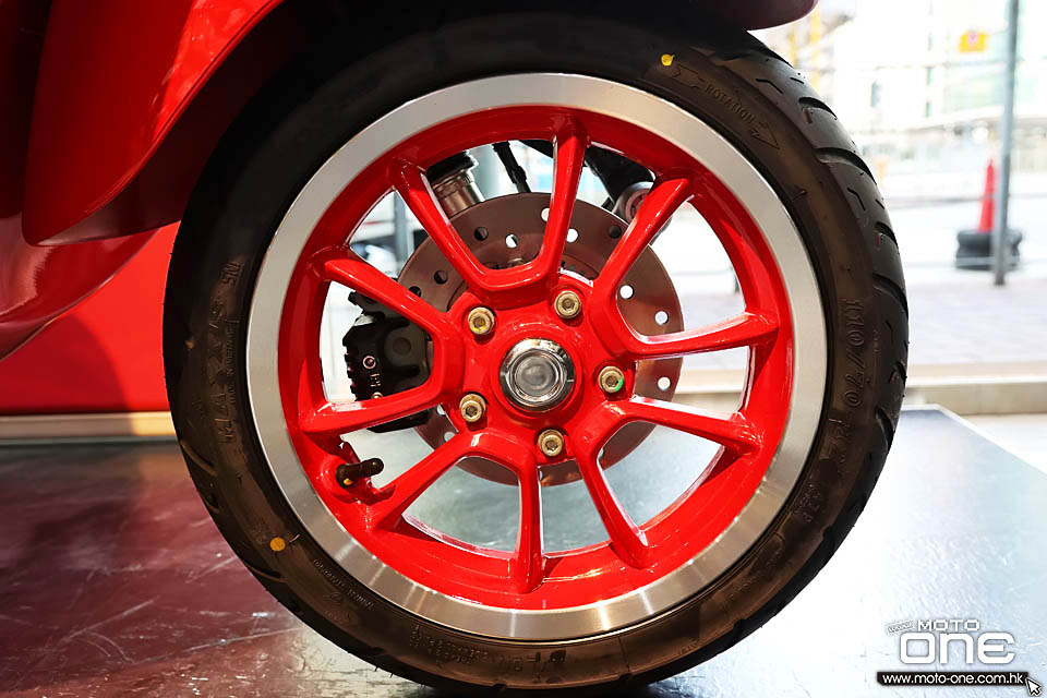 2020 Vespa Primavera X Product RED