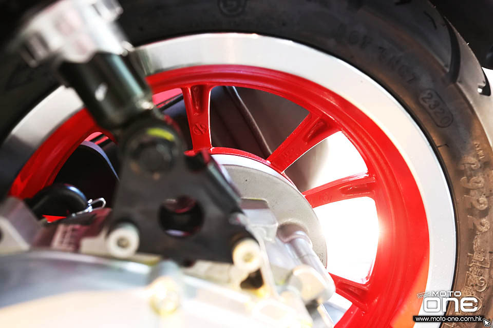 2020 Vespa Primavera X Product RED