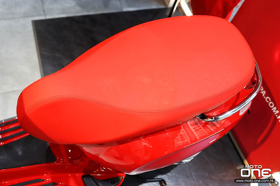 2020 Vespa Primavera X Product RED