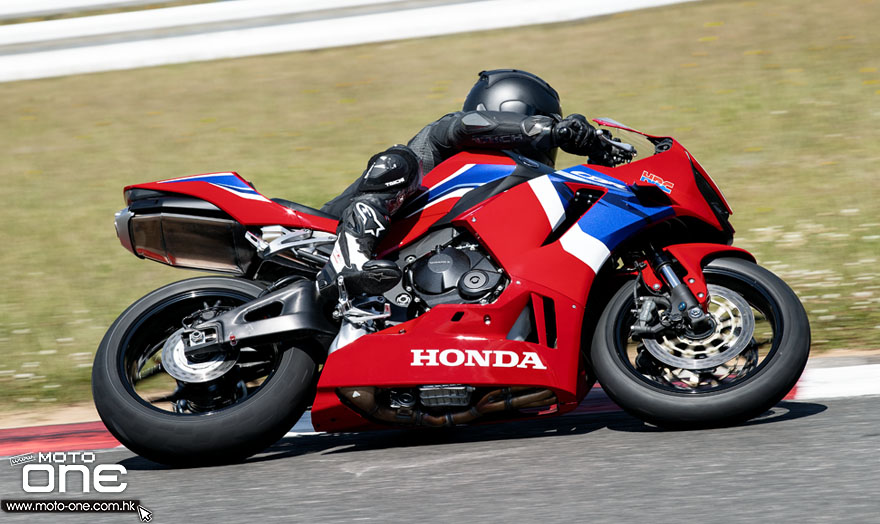 2021 HONDA CBR600RR AWAKEN THE RACE