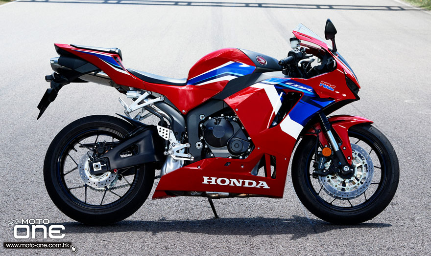 2021 HONDA CBR600RR AWAKEN THE RACE