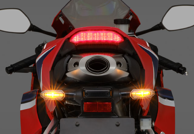 2021 HONDA CBR600RR AWAKEN THE RACE