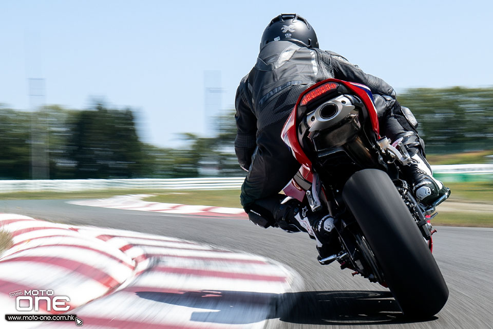 2021 HONDA CBR600RR AWAKEN THE RACE