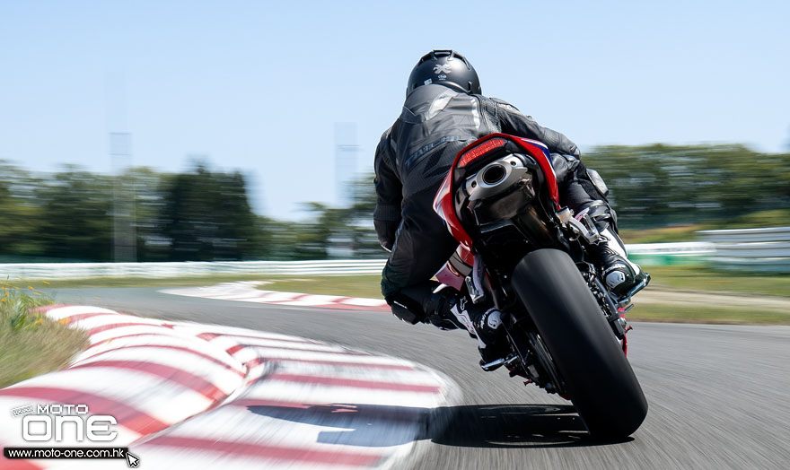 2021 HONDA CBR600RR AWAKEN THE RACE