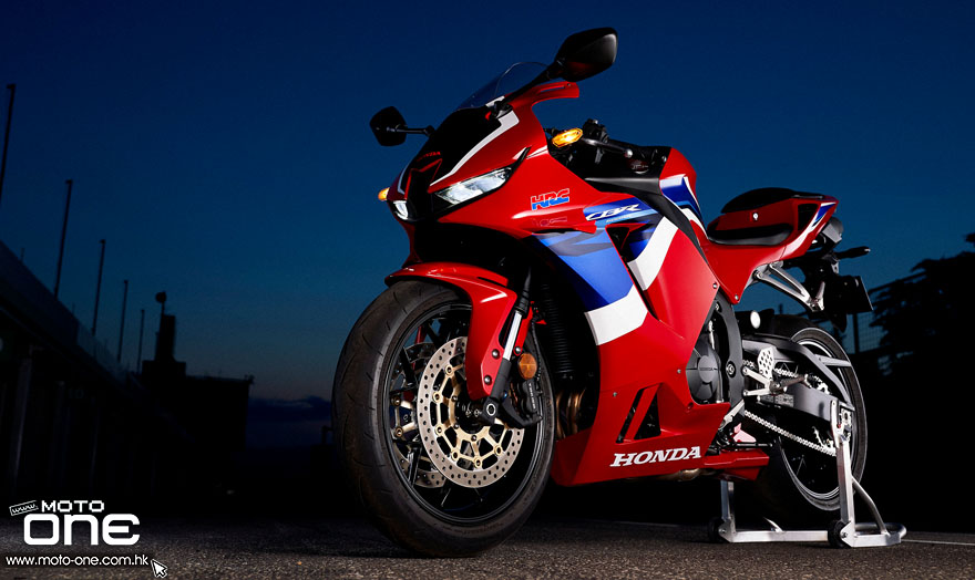 2021 HONDA CBR600RR AWAKEN THE RACE