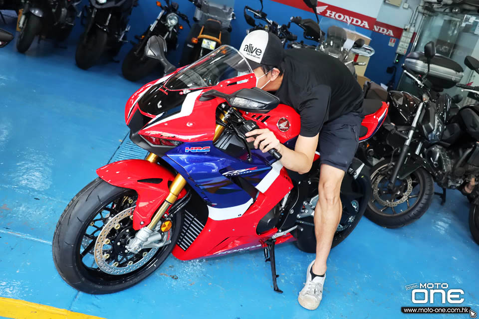 2020 HONDA CBR1000RR-R SP