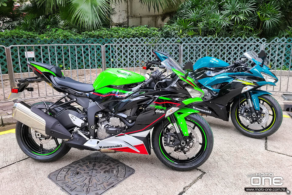 2021 KAWASAKI ZX-6R 636 KRT AND BLUE