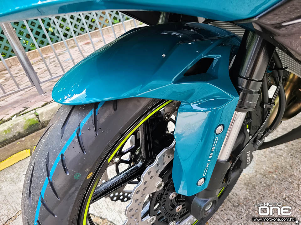 2021 KAWASAKI ZX-6R 636 KRT AND BLUE