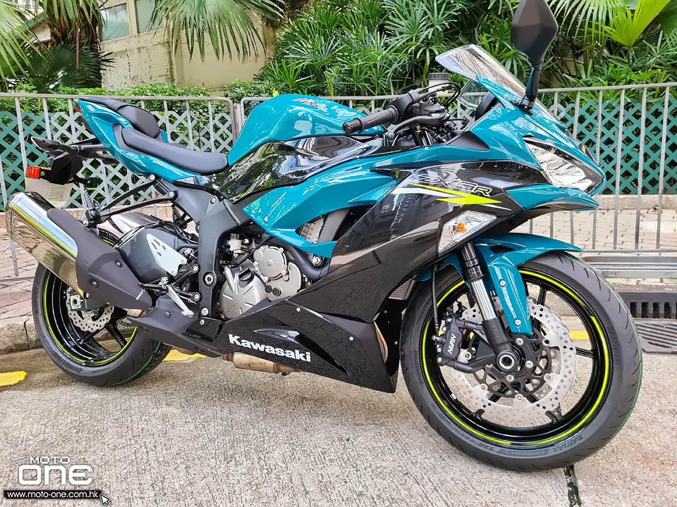 2021 KAWASAKI ZX-6R 636 KRT AND BLUE