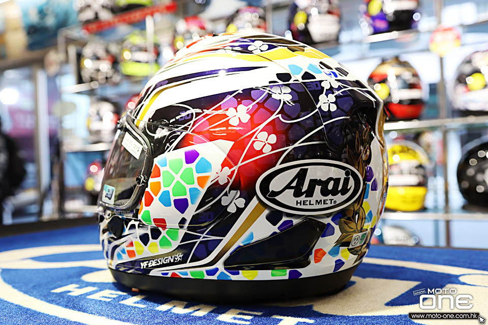ARAI RX-7X NAKAGAMI GP2│日本MotoGP車手中上貴晶│繽紛色彩與幸運四葉草