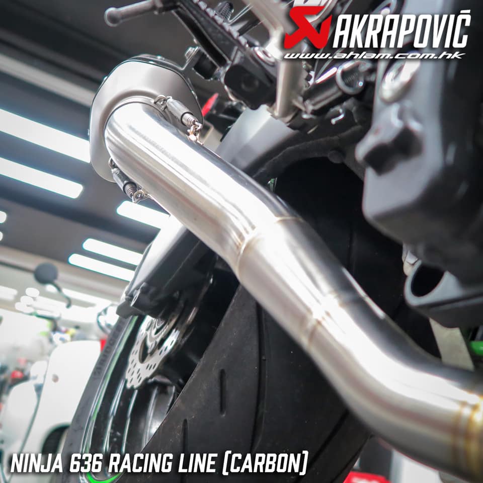 2020 Akrapovic