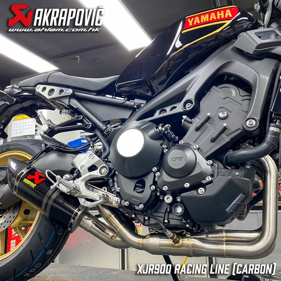 2020 Akrapovic