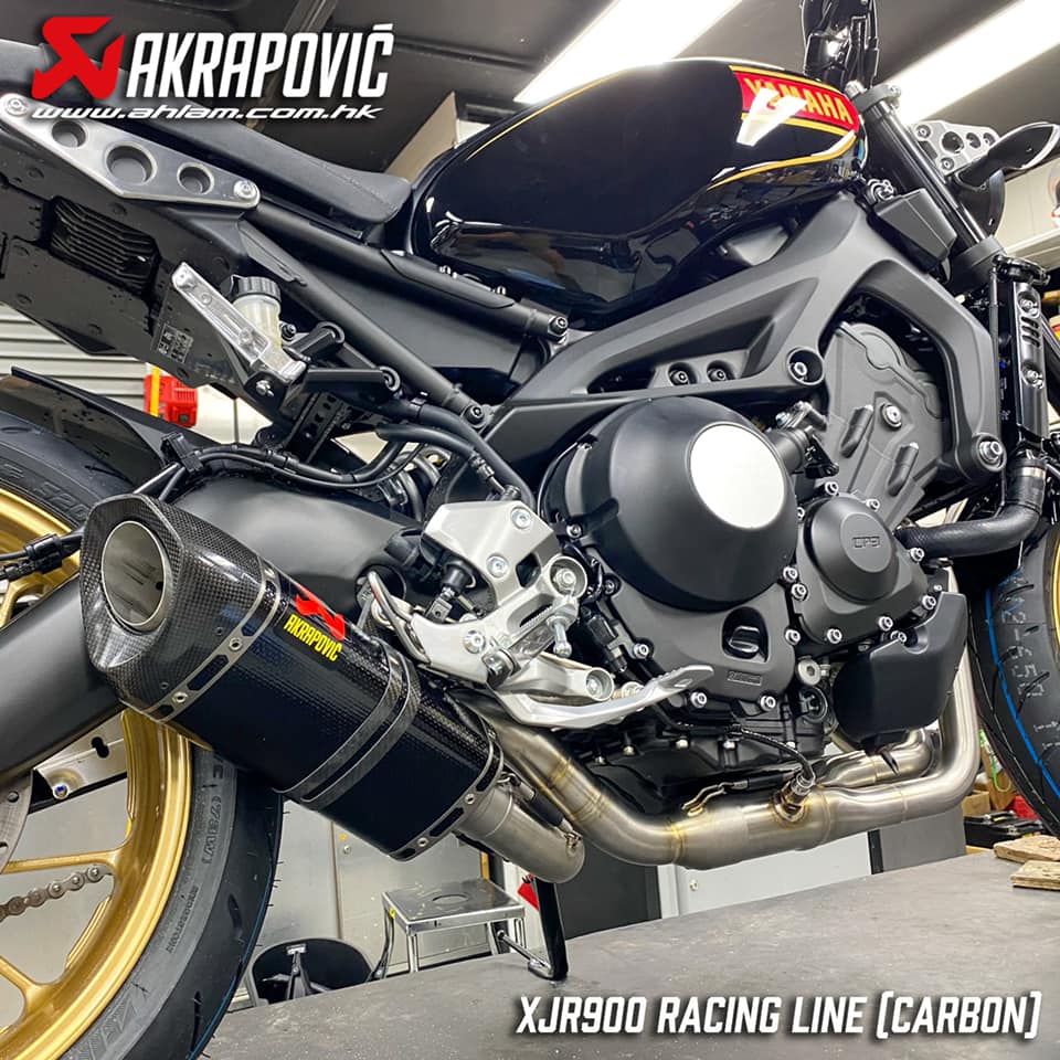 2020 Akrapovic