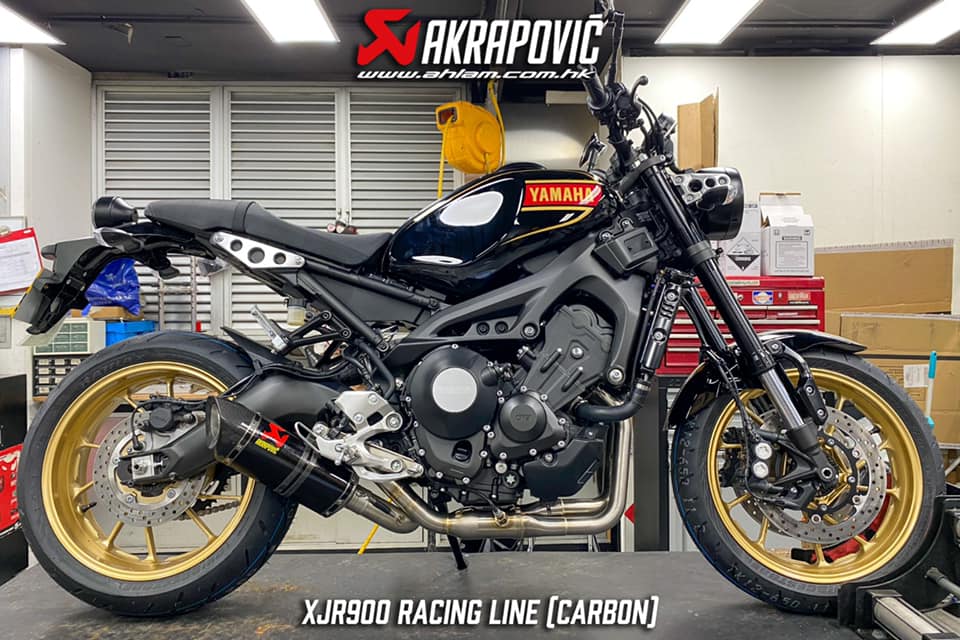 2020 Akrapovic