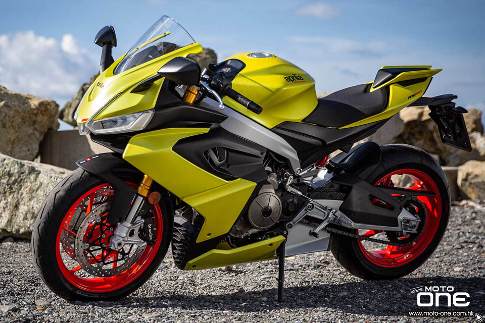 2021 Aprilia RS 660