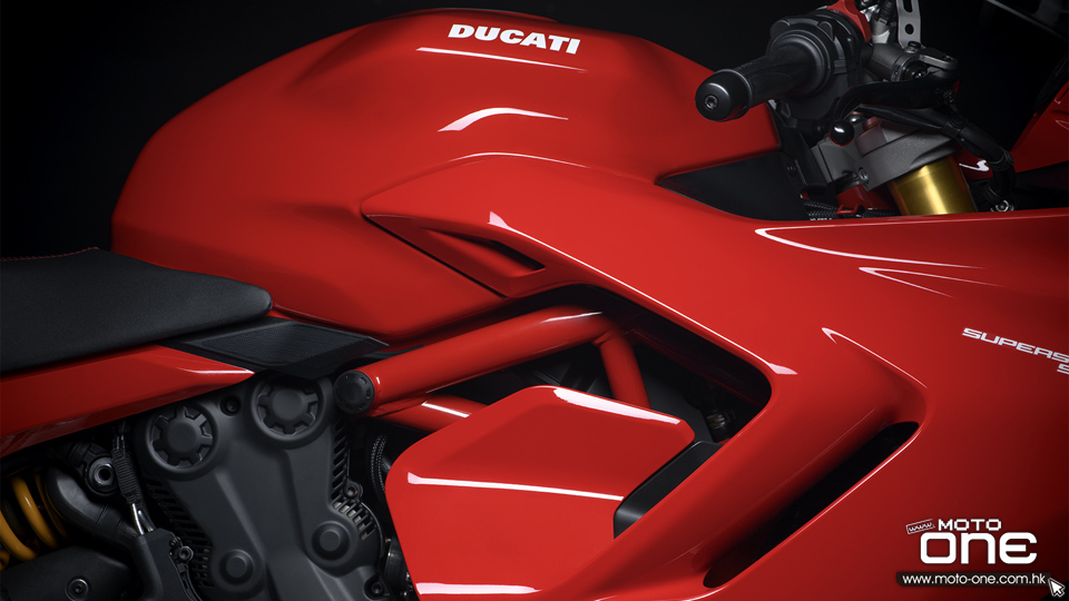 2021 DUCATI SUPERSPORT 950 S