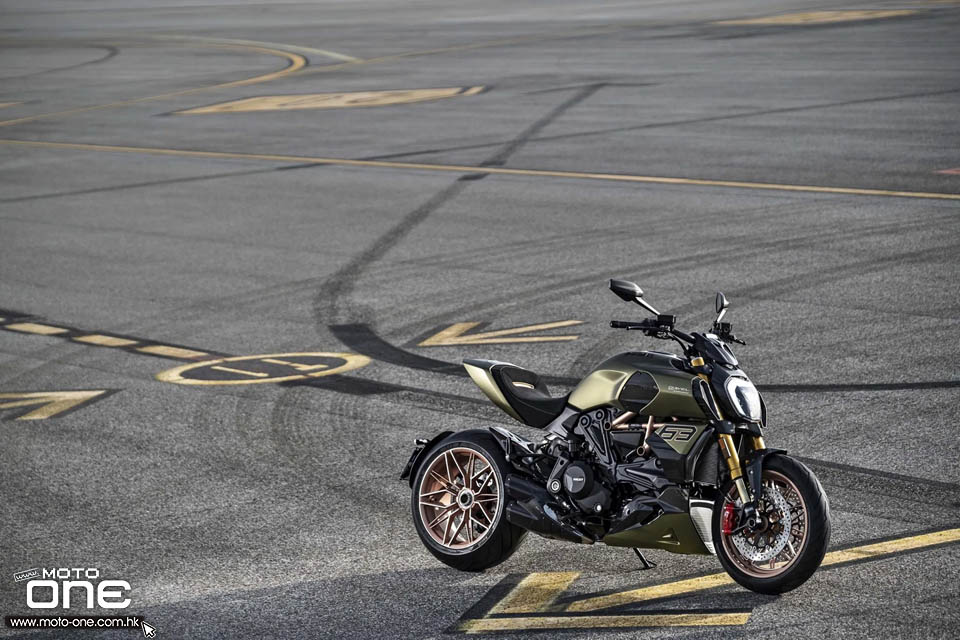 2021 Ducati Diavel 1260 Lamborghini