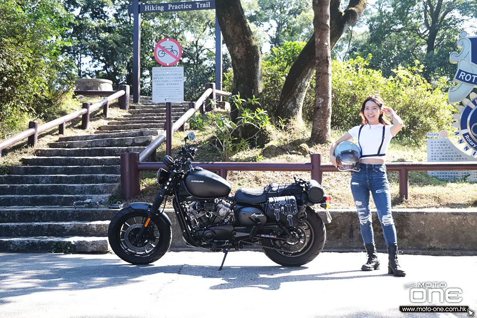 2020 HYOSUNG GV300S Aquila X CICI