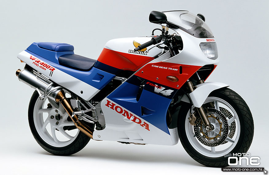 HONDA RVF