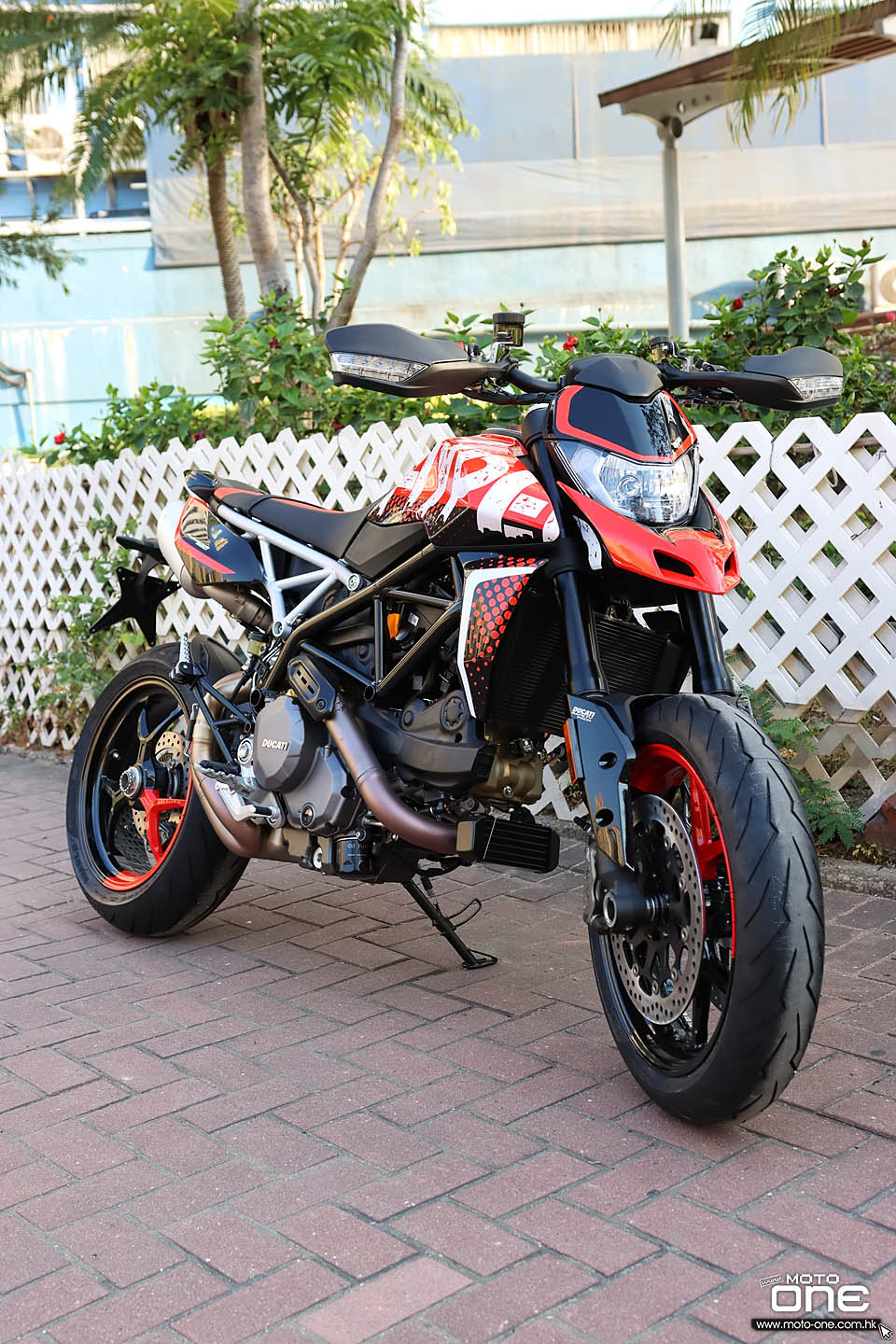 2021 DUCATI Hypermotard 950 RVE