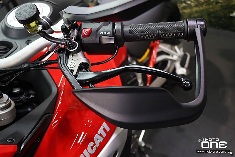 2021 DUCATI Multistrada v4