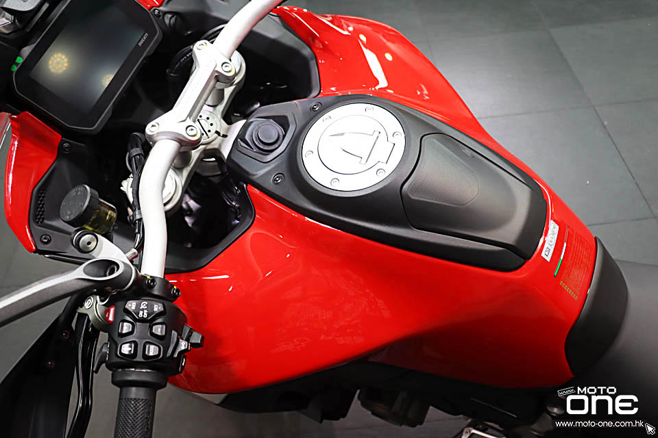 2021 DUCATI Multistrada v4