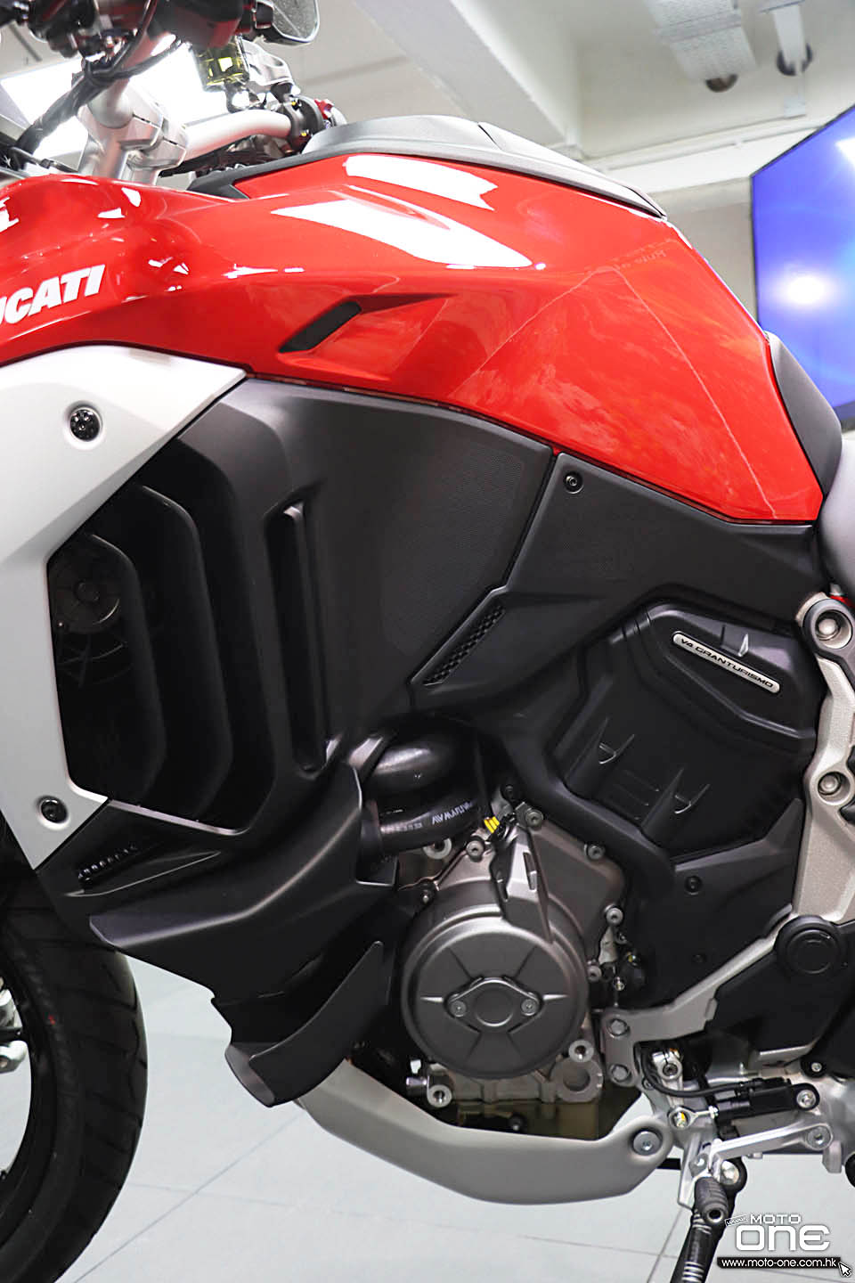 2021 DUCATI Multistrada v4