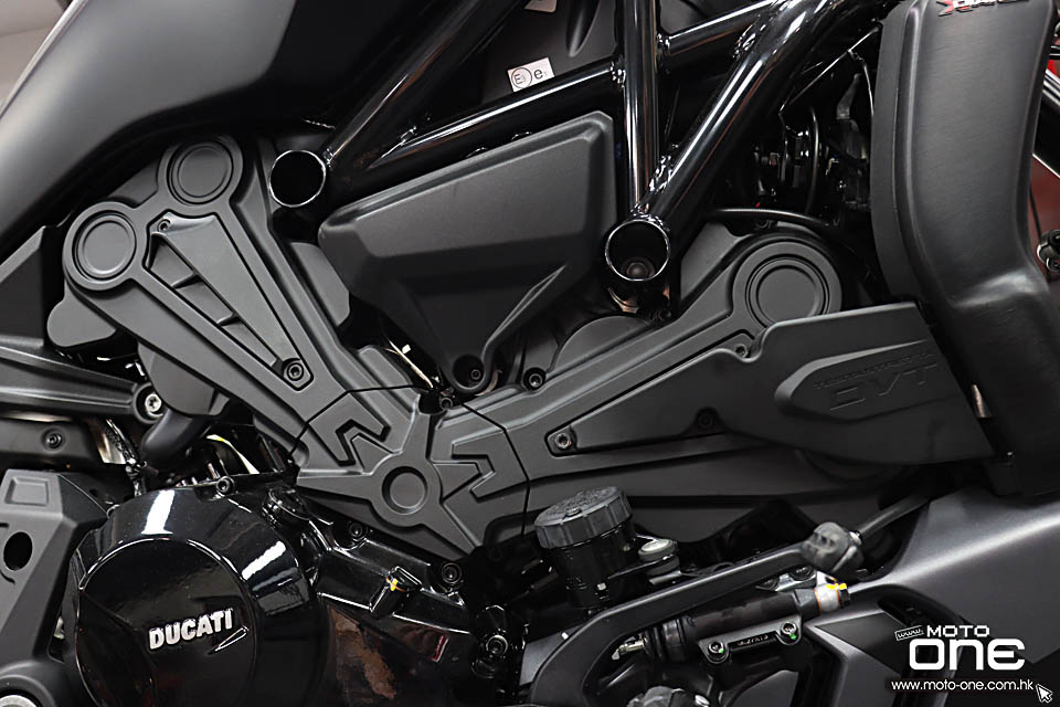 2021 DUCATI XDiavel BLACK STAR