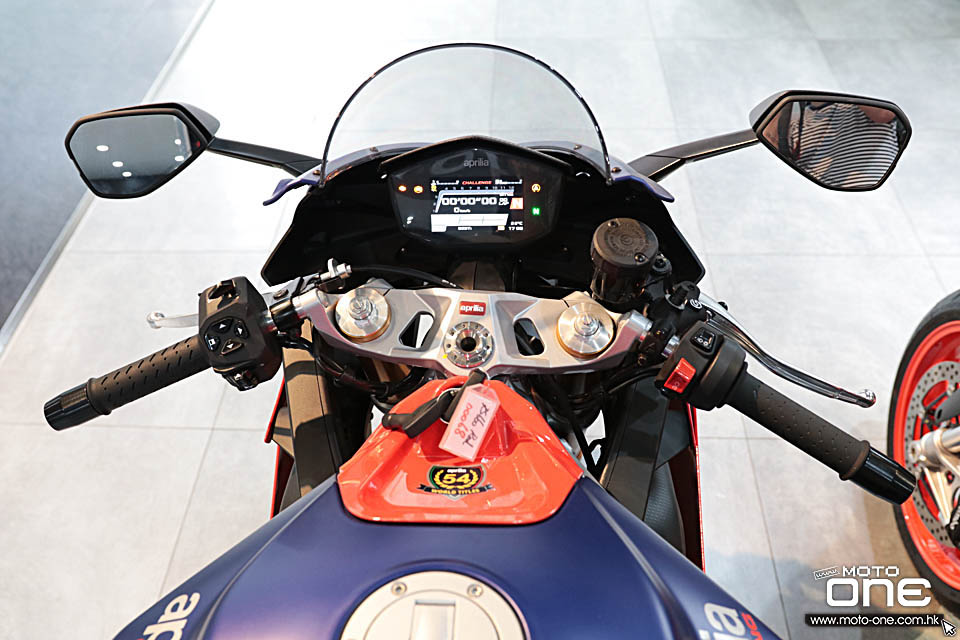 2021 APRILIA TUONO 660