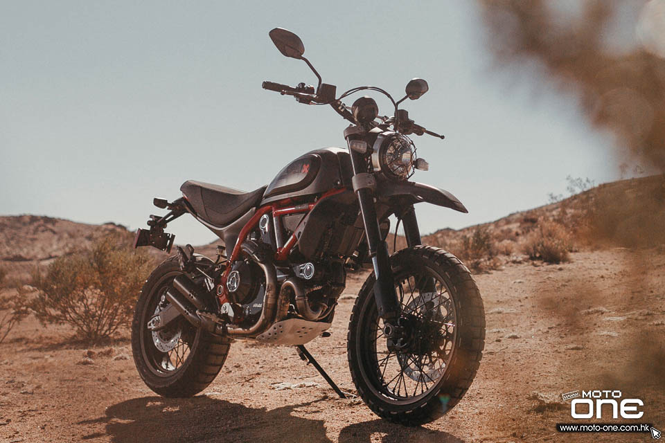 2021 Ducati Scrambler Desert Sled Fasthouse