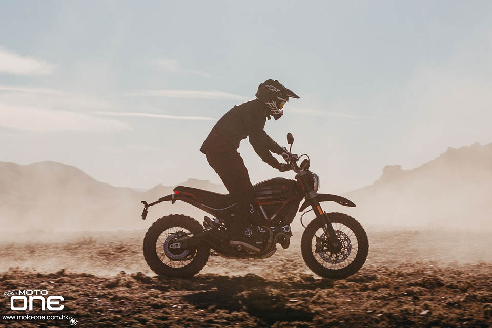 2021 Ducati Scrambler Desert Sled Fasthouse