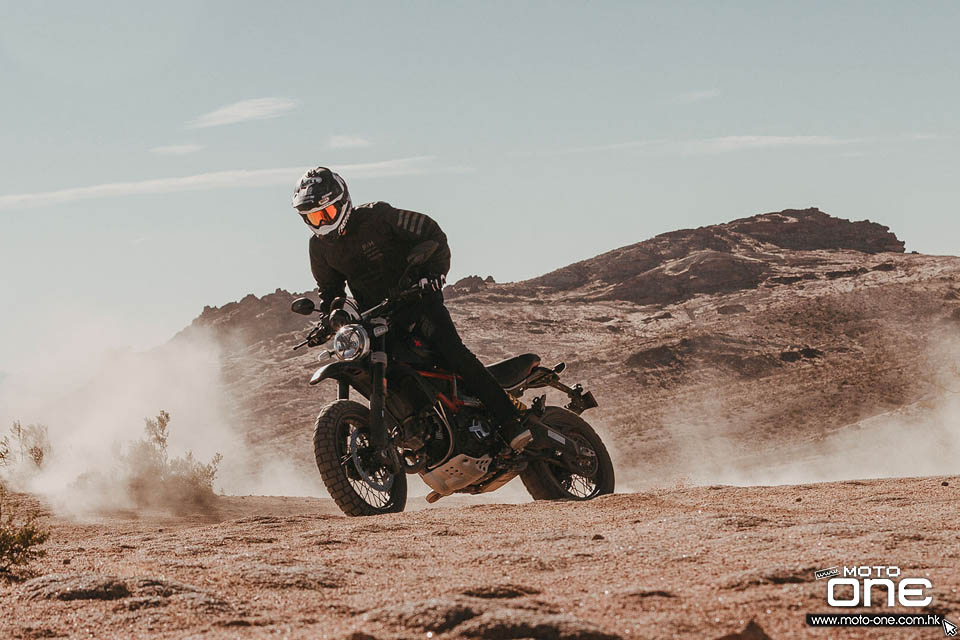 2021 Ducati Scrambler Desert Sled Fasthouse