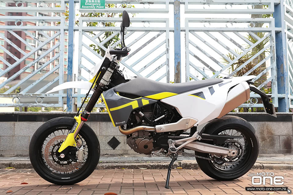 2021 Husqvarna 701 Supermoto