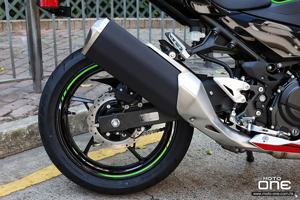 2021 KAWASAKI NINJA400 ABS