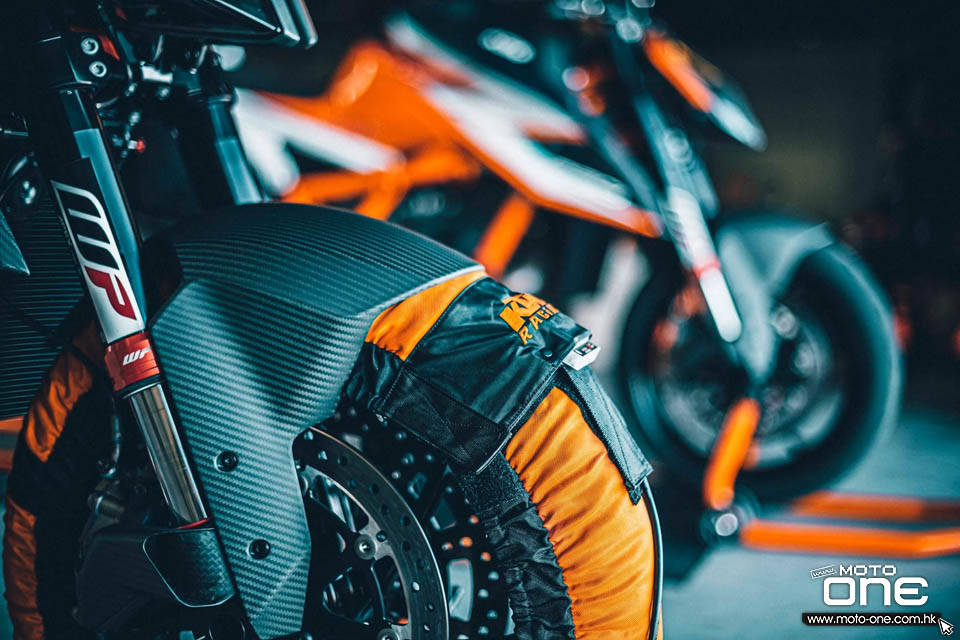 2021 KTM 1290 SUPER DUKE RR