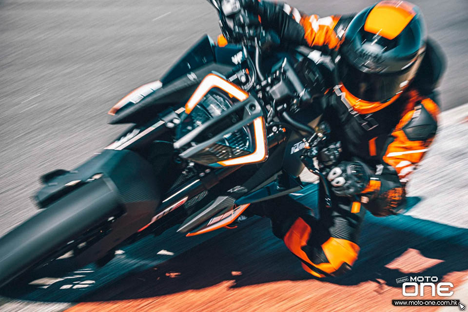 2021 KTM 1290 SUPER DUKE RR