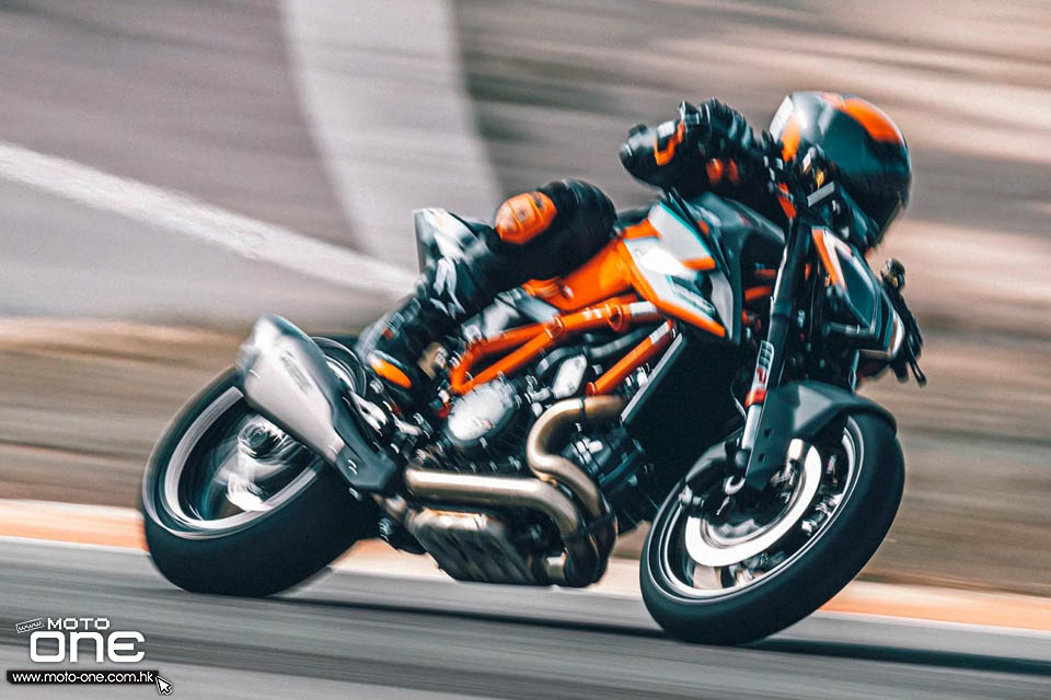 2021 KTM 1290 SUPER DUKE RR