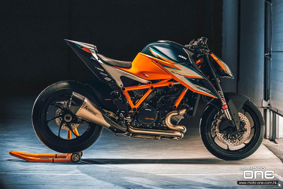 2021 KTM 1290 SUPER DUKE RR