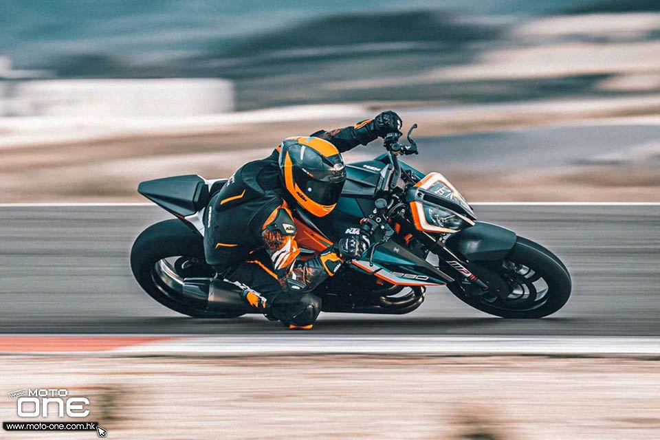 2021 KTM 1290 SUPER DUKE RR