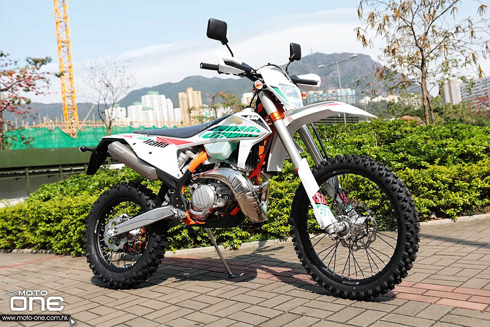 2021 KTM 300 EXC TPI SIX DAYS Edition