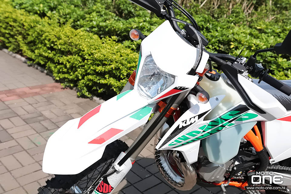 2021 KTM 300 EXC TPI SIX DAYS Edition