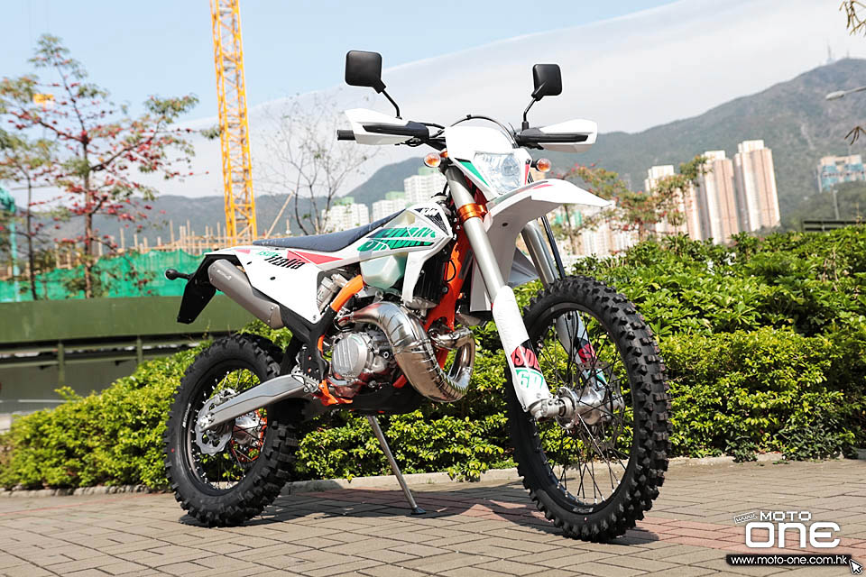 2021 KTM 300 EXC TPI SIX DAYS Edition