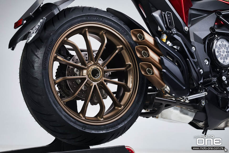 2021 MV Agusta Turismo Veloce Lusso RC SCS