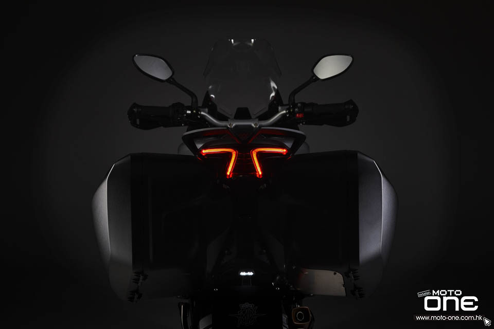 2021 MV Agusta Turismo Veloce Lusso RC SCS